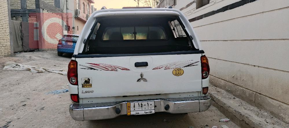 میتسوبیشی L200
